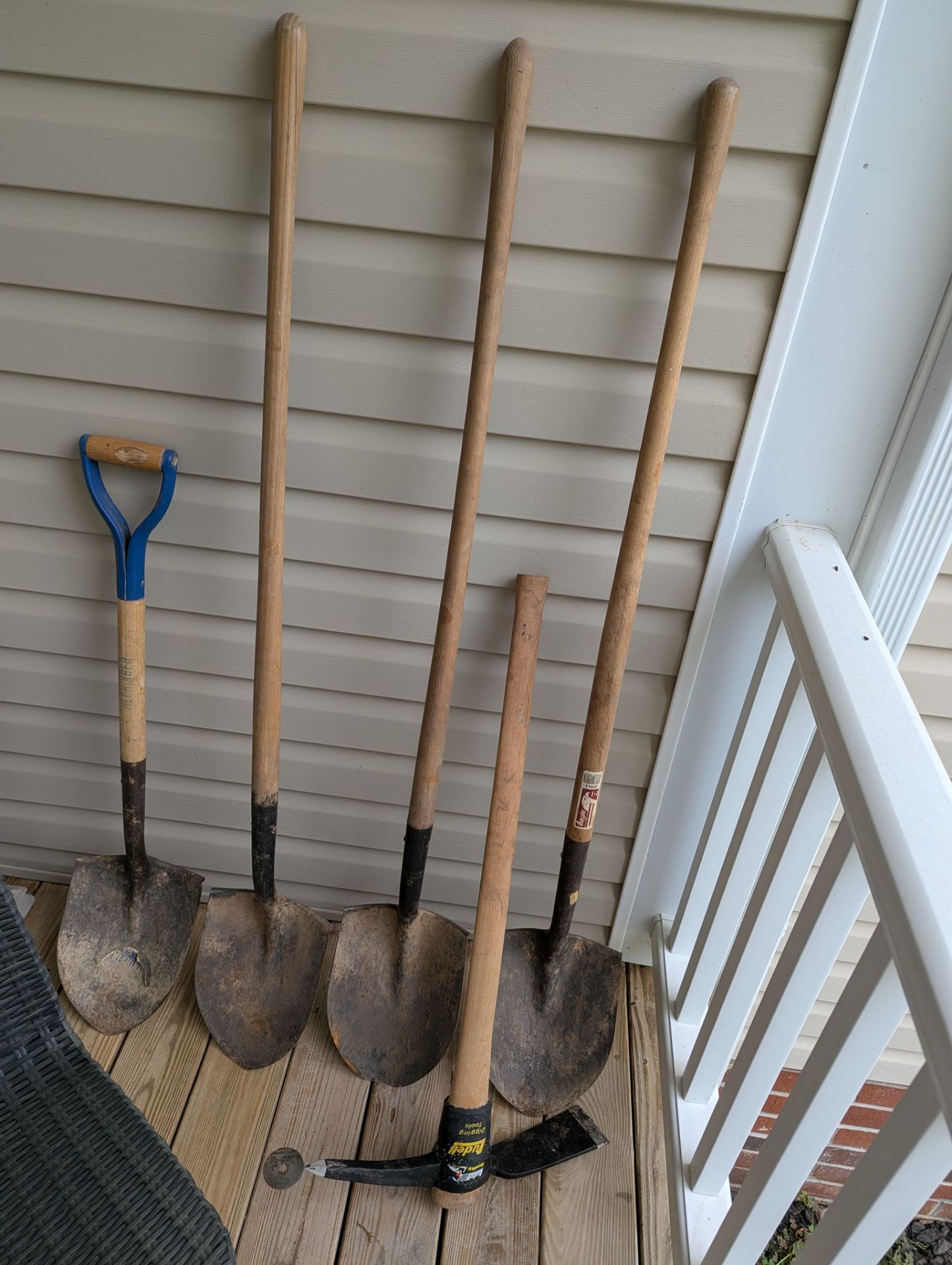Shovels Pick/Mattock