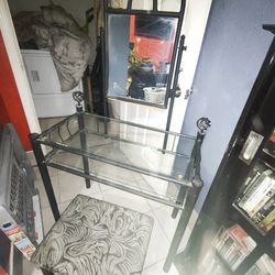 Glass Table With Sitting Stool 