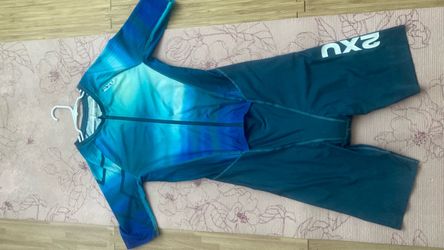 2XU light speed Aero Trisuit XL