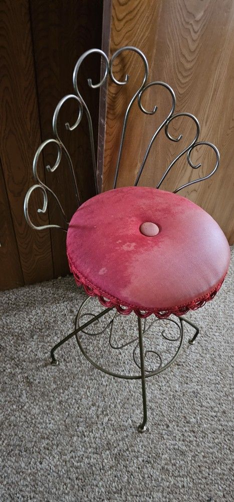 Chair Vintage retro vanity boudoir chair Red Velvet