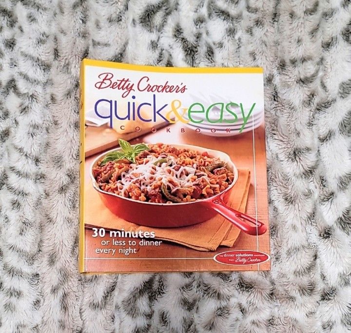 NEW Betty Crocker's Quick & Easy Cookbook