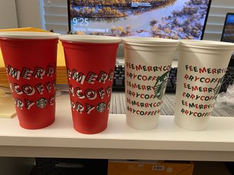 Starbucks reusable Christmas holiday hot cold cups with lids