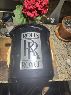 Rolls Royce Champagne, Ice Bucket. RARE FIND.