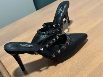 Authentic Valentino Garavani Rockstud Mule Heels