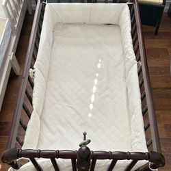 Rocking Bassinet (Moises,  Cradle)