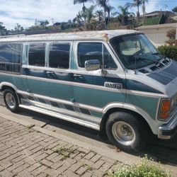 1990 Dodge Ram Van Safari