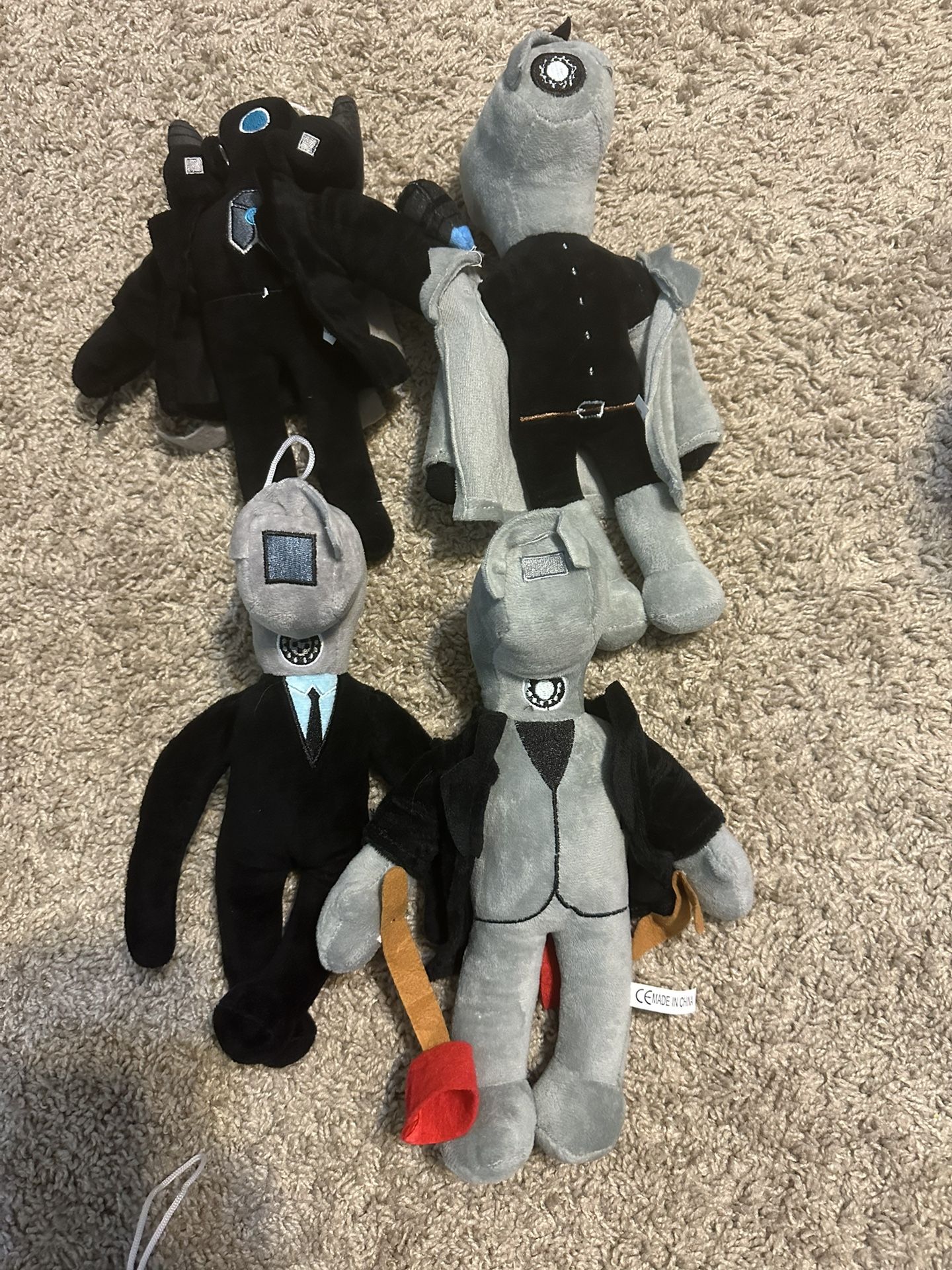 Silbido Toilet Plushies