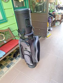 Caddy daddy golf self contained travel golf bag