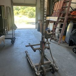 Manual Crank Lift