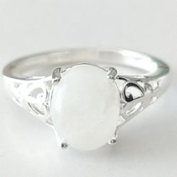 Sterling Silver Moonstone Ring Size 8