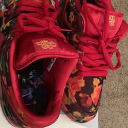 Nike SB Dunk Low  Wizard of OZ