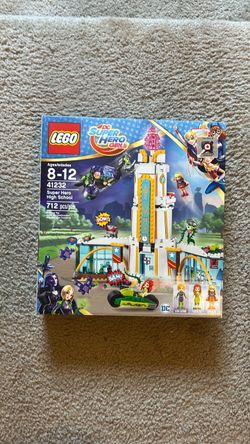 LEGO DC Super Hero Girls Super Hero High School 41232