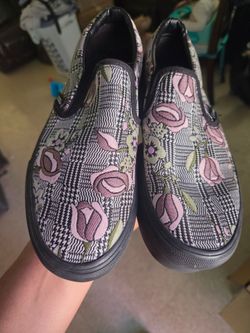 Vans Classic Slip-on Platform Tapestry Sneaker Men’s 5.5 Women’s 7