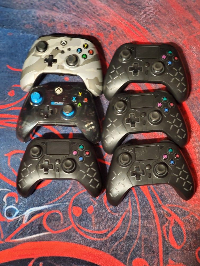 Xbox Controllers