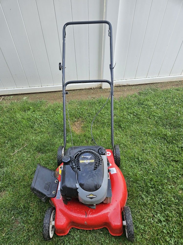 Push Mower For Sale Runs As Is No Warranty Cash Only Price $98.00
