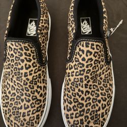 Vans Leopard Classic Slip On Size 5 Missy, 6.5W