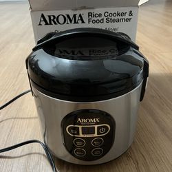 Aroma 2-8 Cup Digital Cool-Touch Rice Cooker & Food Steamer Stainless ARC-914SBD Only used a few times like new