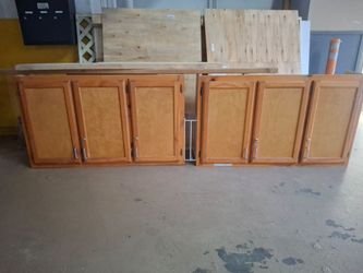 Wood cabinet / MUEBLE DE GABINETE