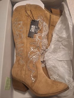 Brand New Cowboy / Cowgirl Boots Size 8
