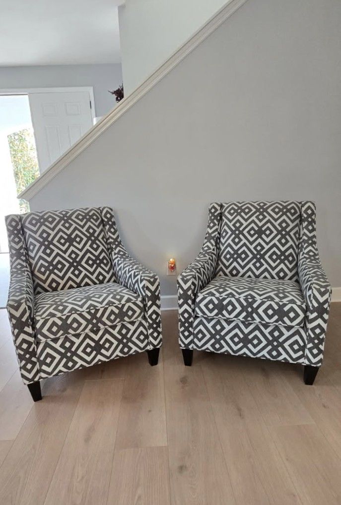 Accent Chairs