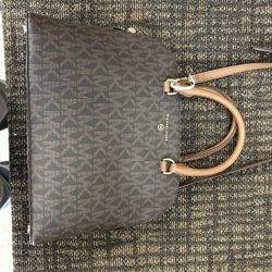 Michael Kors Sienna Purse 