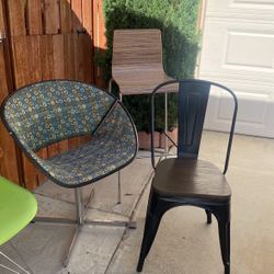 4 Chairs.   $.  10.  Each