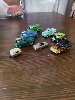 Lot Of 8 Vintage Toy Collectible Cars Open To Offers