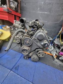 Nissan Skyline R33 RB25DE Series 2 Complete Engine – Non-Turbo RB25 – $2,000 OBO
