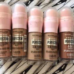 New Maybelline 4 In 1 Glow Foundations 