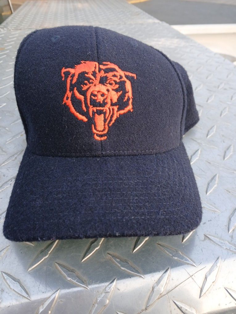 Chicago BEARS VINTAGE FITTED HAT XL REBOOK