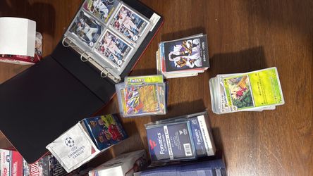 Cards pokemon one piece