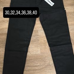 selling purple jeans in black got sizes from 30 up to 40