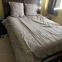 Queensize Bedframe / Dresser With Mirror / Nightstand