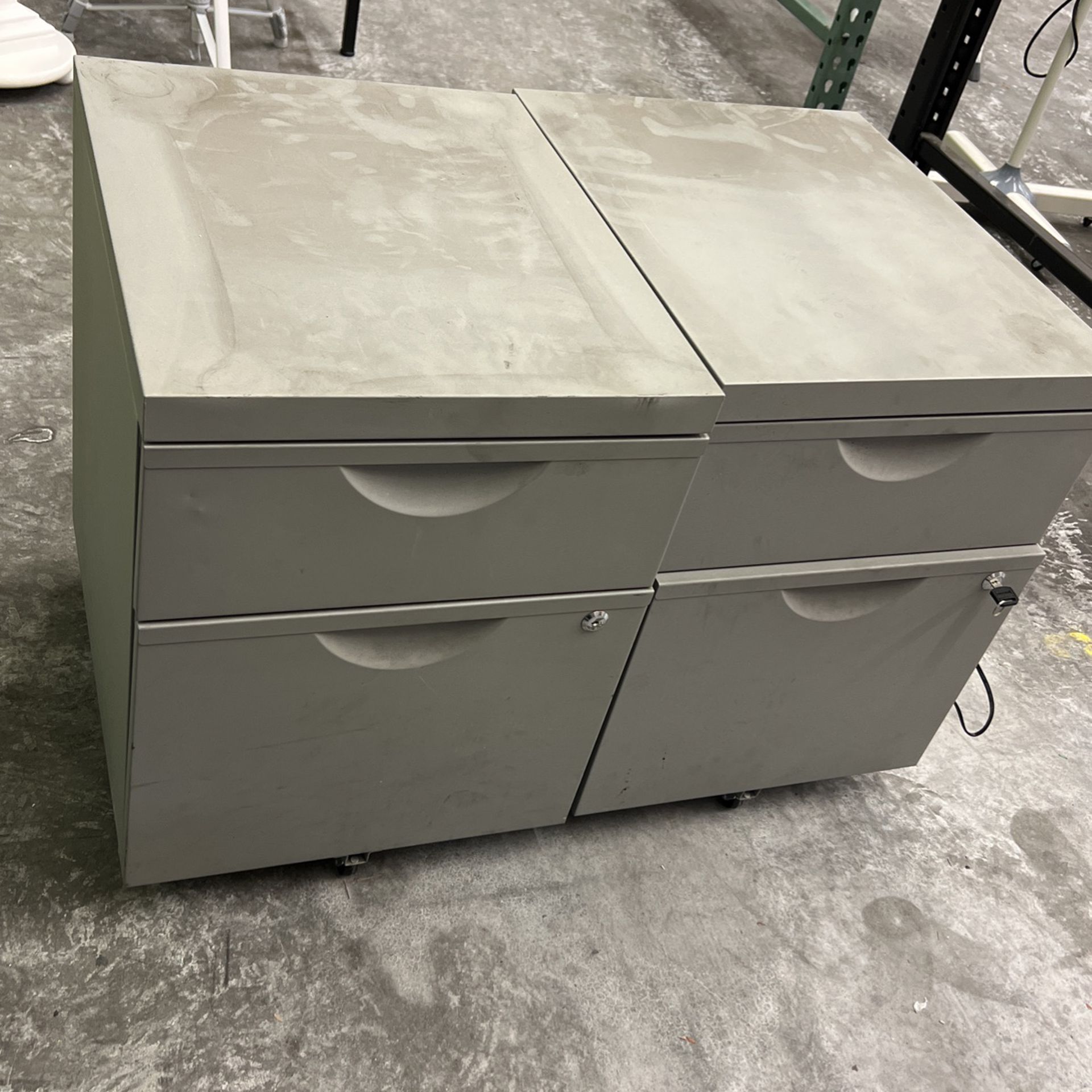 File Cabinet With Key 