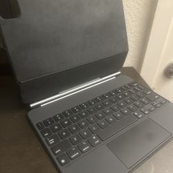 Apple Magic Keyboard 11inch 