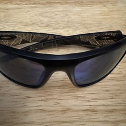 Oakley Drop Point 