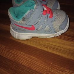 Baby Shoes 2c