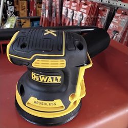 Dewalt 20V Max Brushless XR Orbit