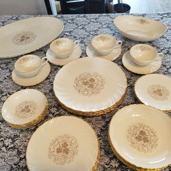LENOX CHINA-ORLEANS-Complete set Of 4