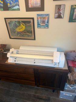 Cricut Cutting Machine - cricket Venture