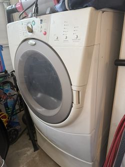 Whirlpool Duet Front Load Gas Dryer