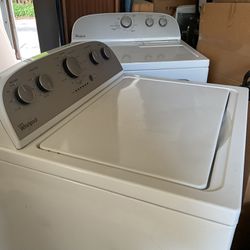 Whirlpool Electric Washer and Dryer set