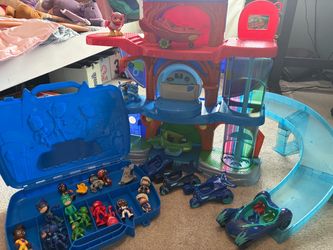 PJ masks headquarters, vehicles and figures