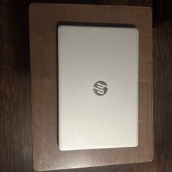 Laptop - HP 15-dw0037wm