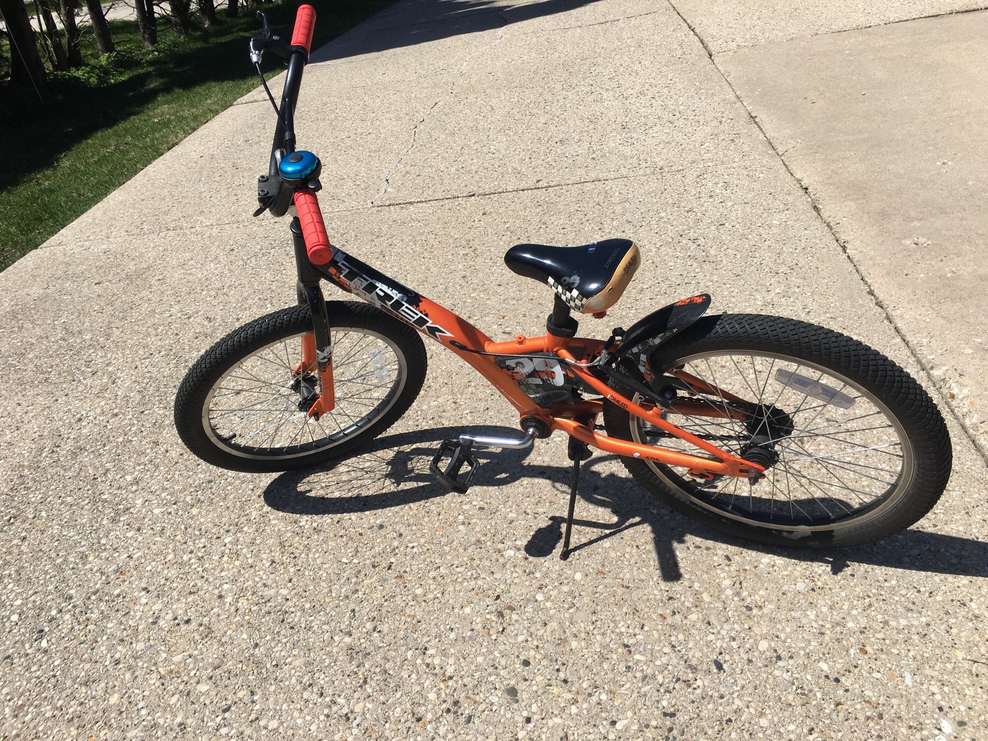 20 Inch Trek Kids Bike Orange And Black