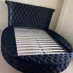 Penthouse Black Velvet Queen Storage Platform Bed Frame 