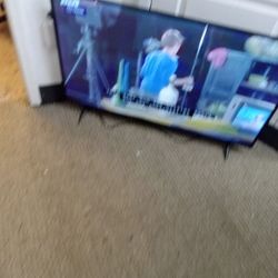 50 Inches  Hisense 4k Smart Roku Tv  50h6570 