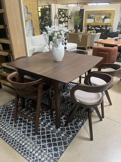 New Arrival !!! Stunning  Mid Century style  7 pc Counter Set!!