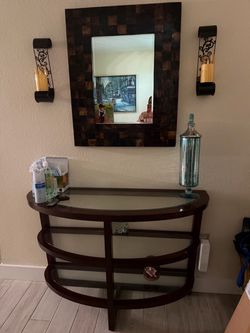 Entry table and mirror