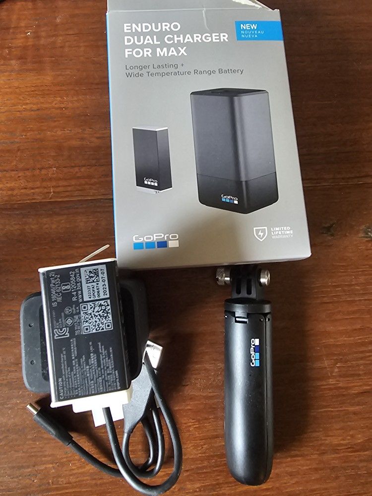 Go Pro Battery and Tripod